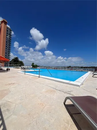 $215,000 | 1351 Northeast Miami Gardens Drive, Unit 1121E, Miami, FL 33179