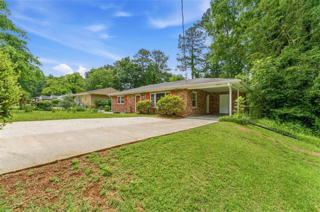 3109 Francine Drive Decatur, GA 30033 - Photo 3 of 20