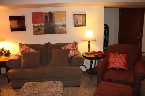 $350,000 | 1707 7th Street Northeast, Rochester, MN 55906