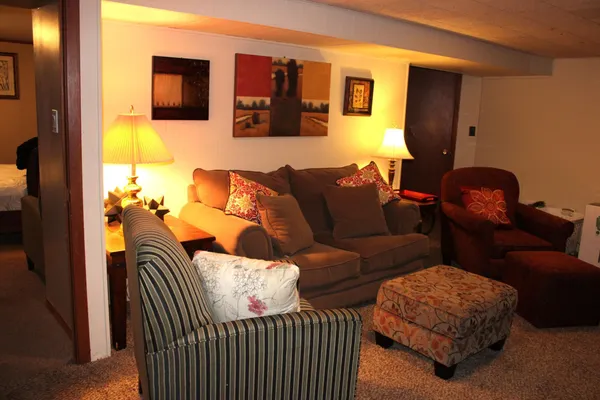 $350,000 | 1707 7th Street Northeast, Rochester, MN 55906