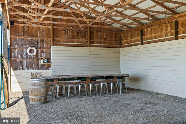 $4,650,000 | 4635 Newark Road, Cochranville, PA 19330