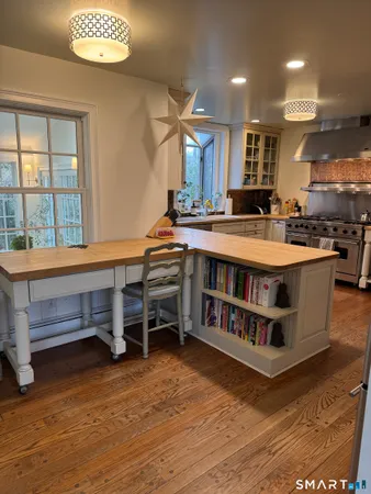 $35,000 | 301 Old Norwalk Road, New Canaan, CT 06840