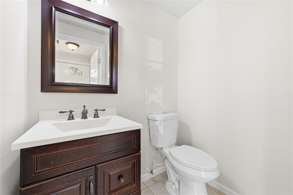 2317 Firethorn Road Bridgeville, PA 15017 - Photo 8 of 36