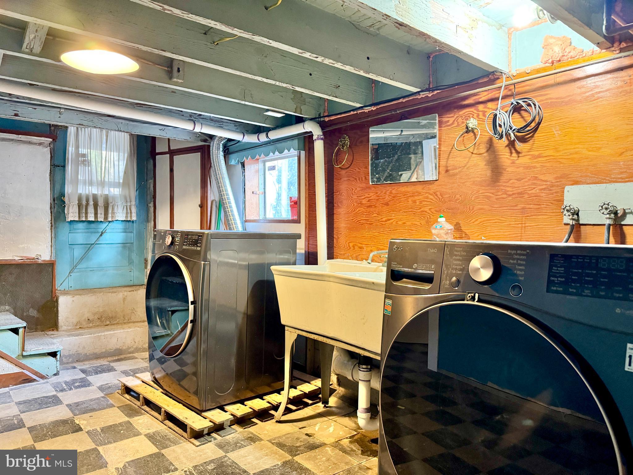 301 Linderman Avenue Cherry Hill, NJ 08002 - Photo 16 of 23 a view of a patio with table and chairs