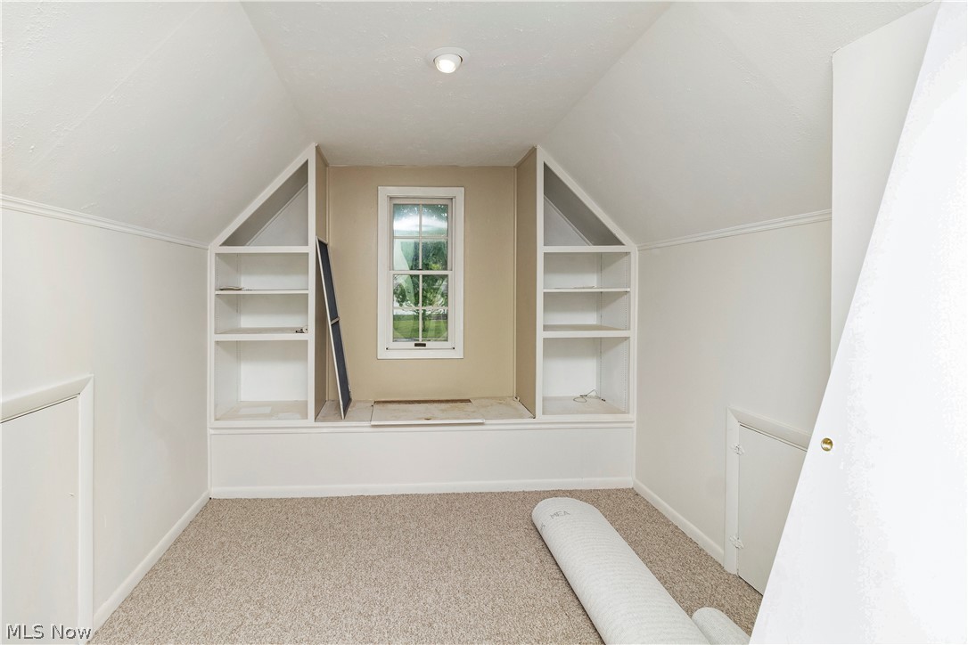 24025 Knickerbocker Road Bay Village, OH 44140 - Photo 21 of 23