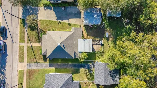 $179,000 | 311 North Pendell Avenue, Cleburne, TX 76033