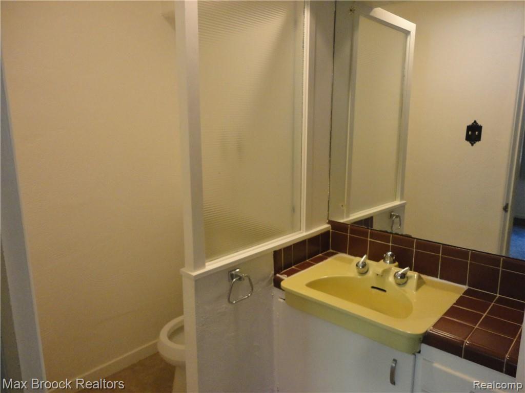19625 Riverside Drive Beverly Hills, MI 48025 - Photo 19 of 20