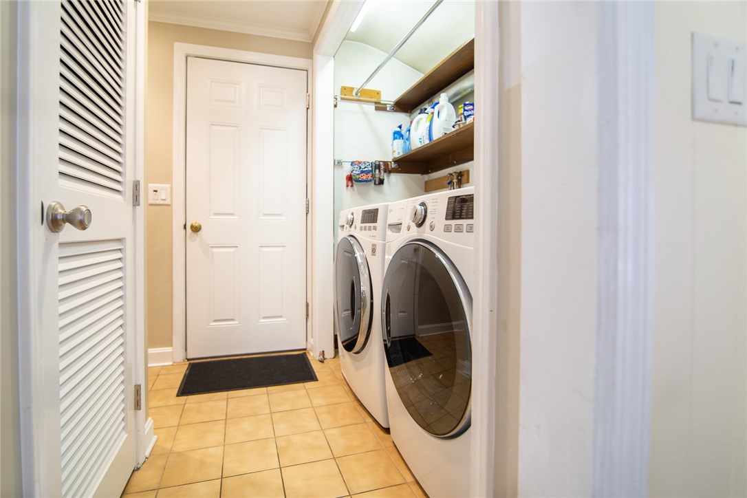 21 Heritage Road Barrington, RI 02806 - Photo 19 of 33 first floor laundry adjacent to powder room, convenient garage access.