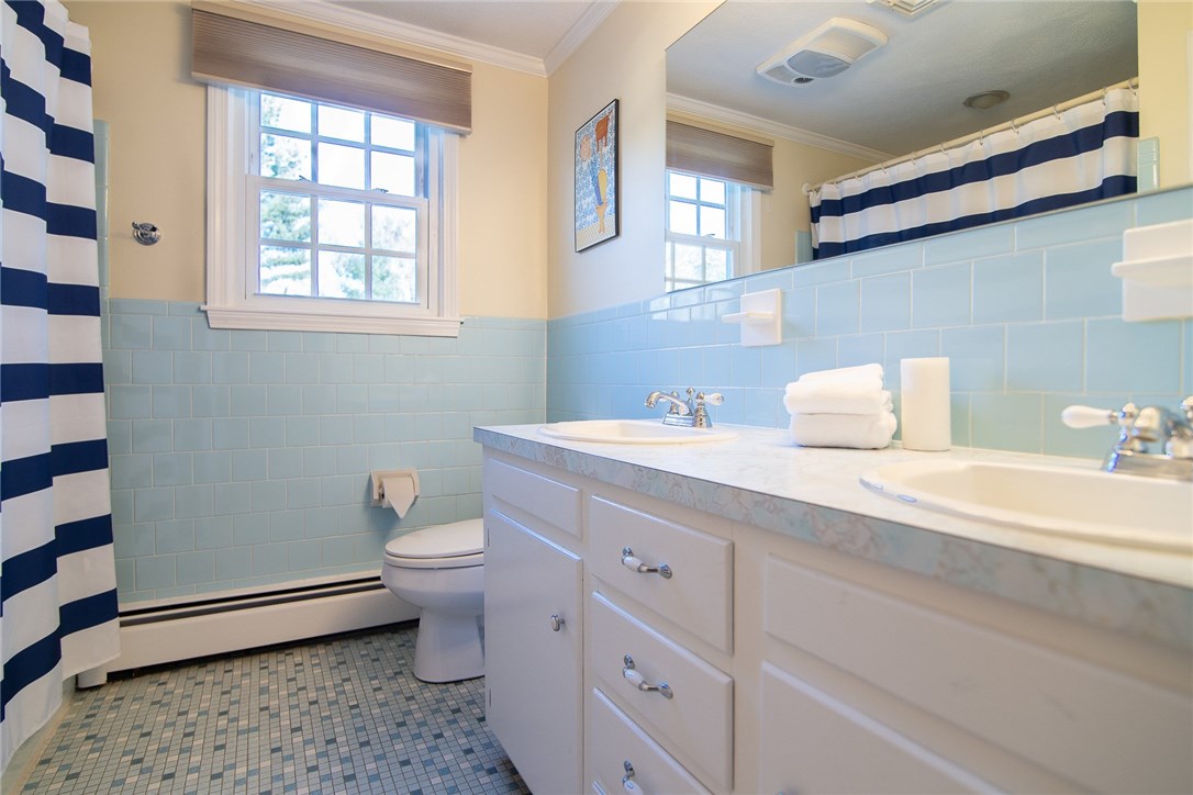 21 Heritage Road Barrington, RI 02806 - Photo 25 of 33 Gallery Image 25
