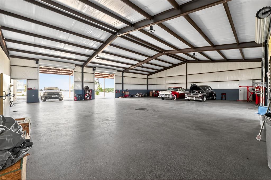 5485 Highway 7 Marlin, TX 76661 - Photo 7 of 36 Garage featuring metal wall
