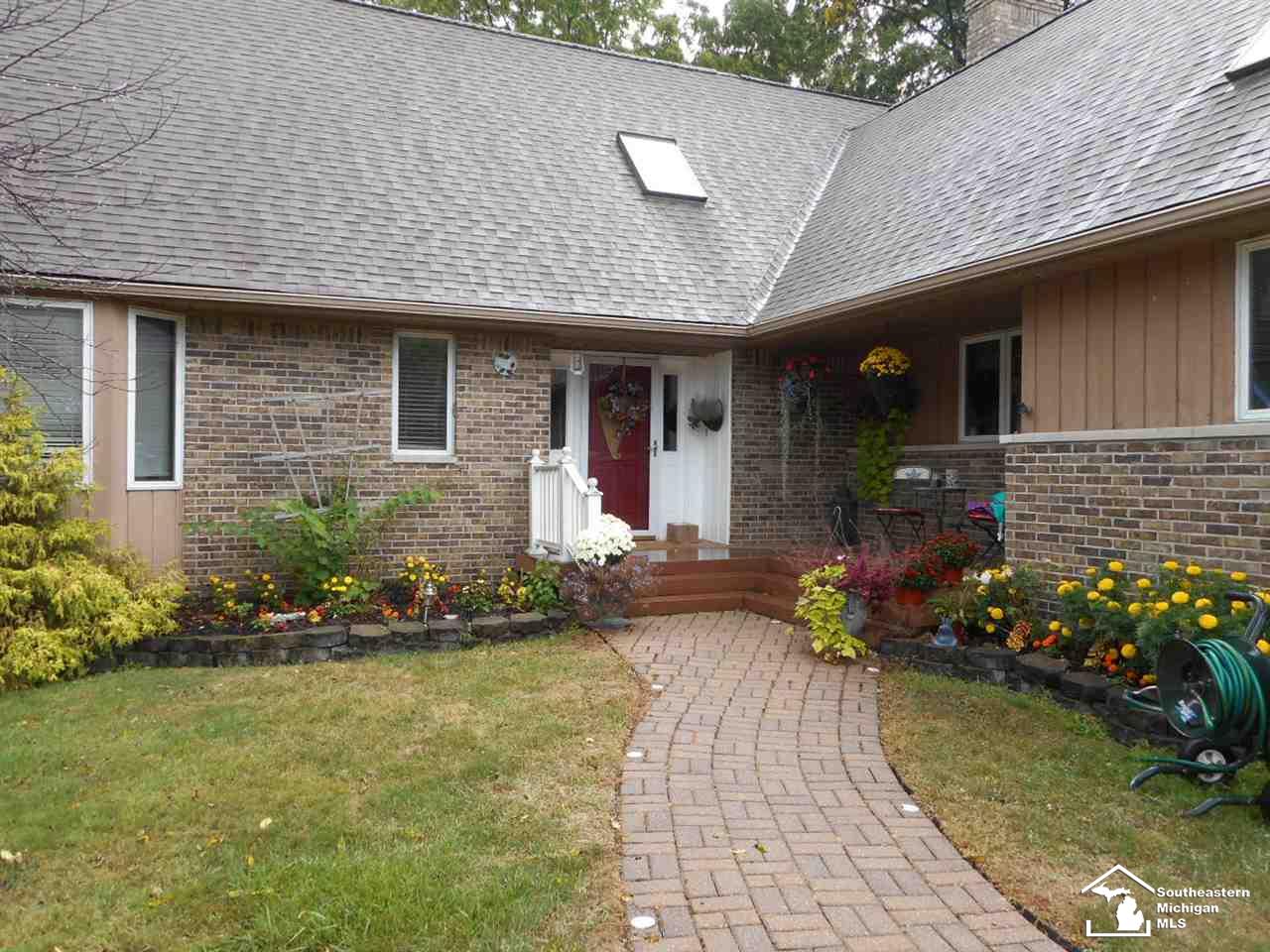 29224 East River Road Grosse Ile, MI 48138 - Photo 1 of 6