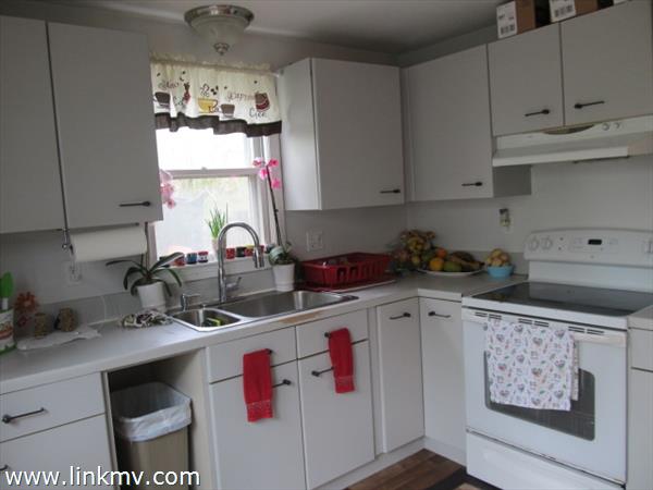 80 Saddle Club Road Edgartown, MA 02539 - Photo 4 of 14 Kitchen
