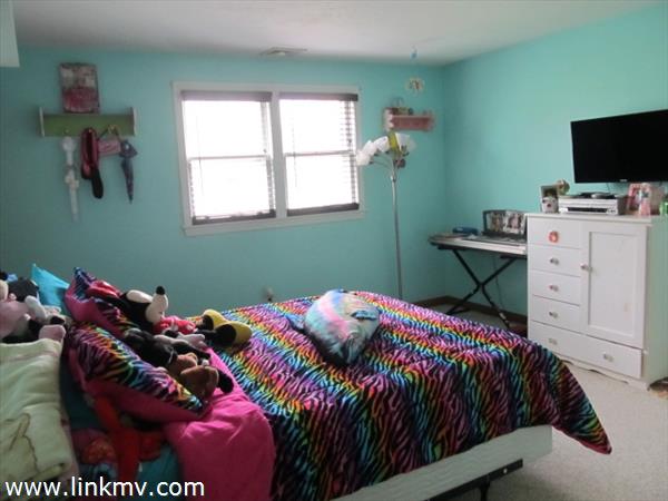 80 Saddle Club Road Edgartown, MA 02539 - Photo 9 of 14 Second Bedroom