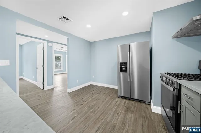 wooden floor in an empty room with wooden floor