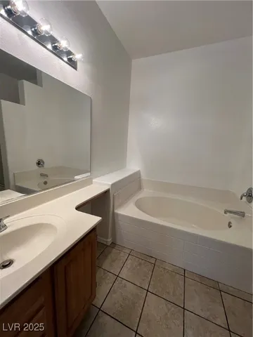 $1,175 | 5655 East Sahara Avenue, Unit 1029, Las Vegas, NV 89142