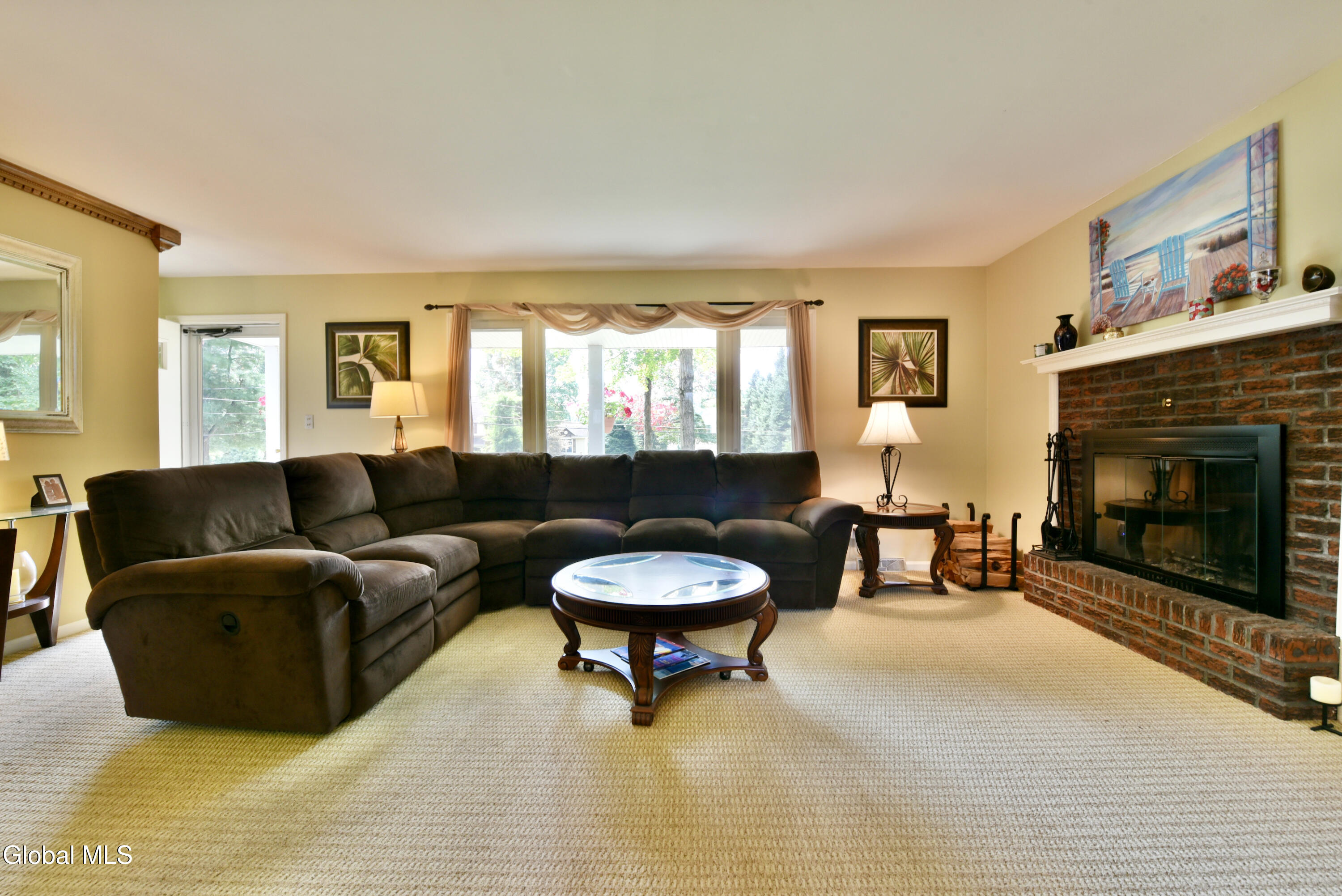 7 Marcel Road Halfmoon, NY 12065 - Photo 8 of 31 11