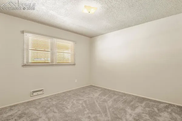 $274,000 | 1112 Kennedy Street, Pueblo, CO 81001