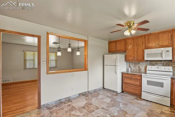 $274,000 | 1112 Kennedy Street, Pueblo, CO 81001