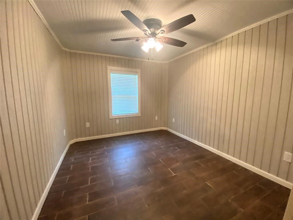 329 Veselka Road Freeport, TX 77541 - Photo 8 of 14 Gallery Image 8
