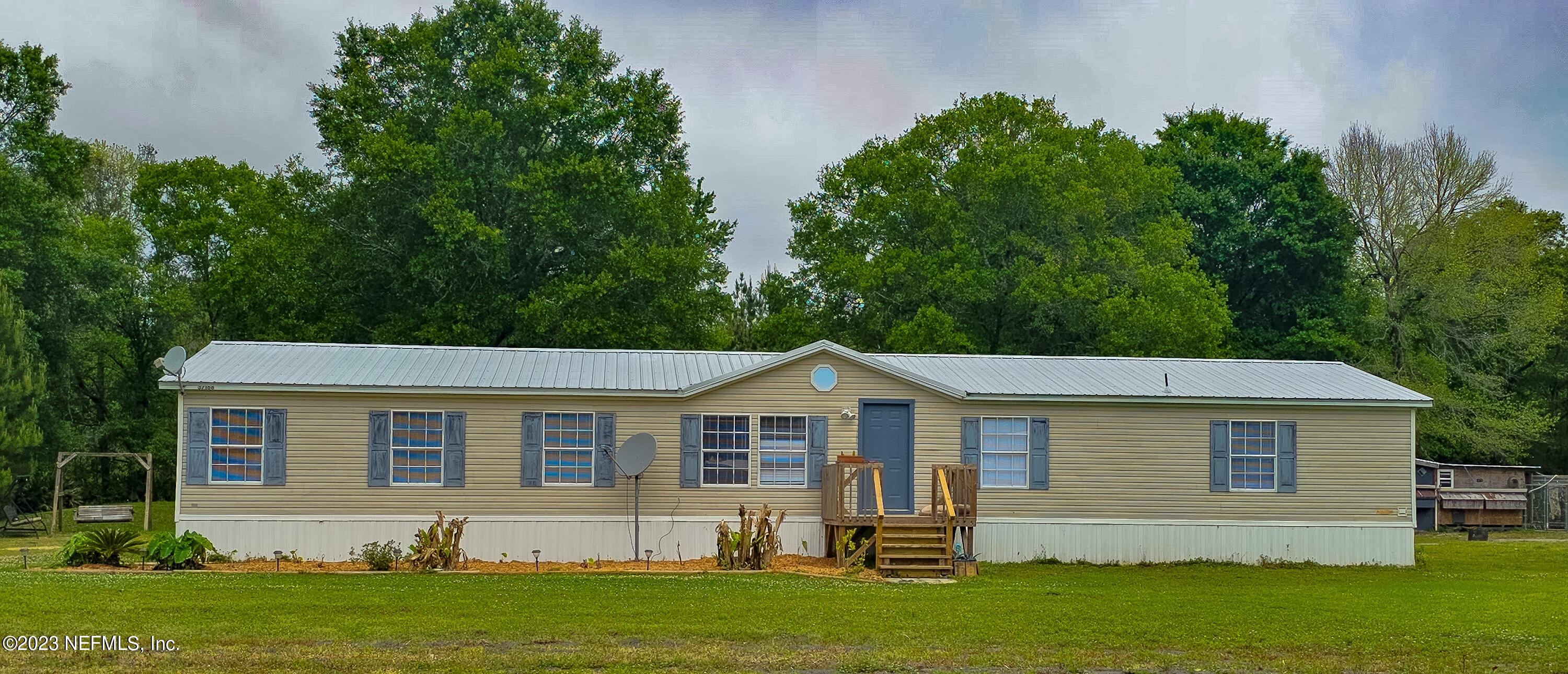 37168 Abercorn Road Hilliard, FL 32046 - Photo 1 of 25 Front