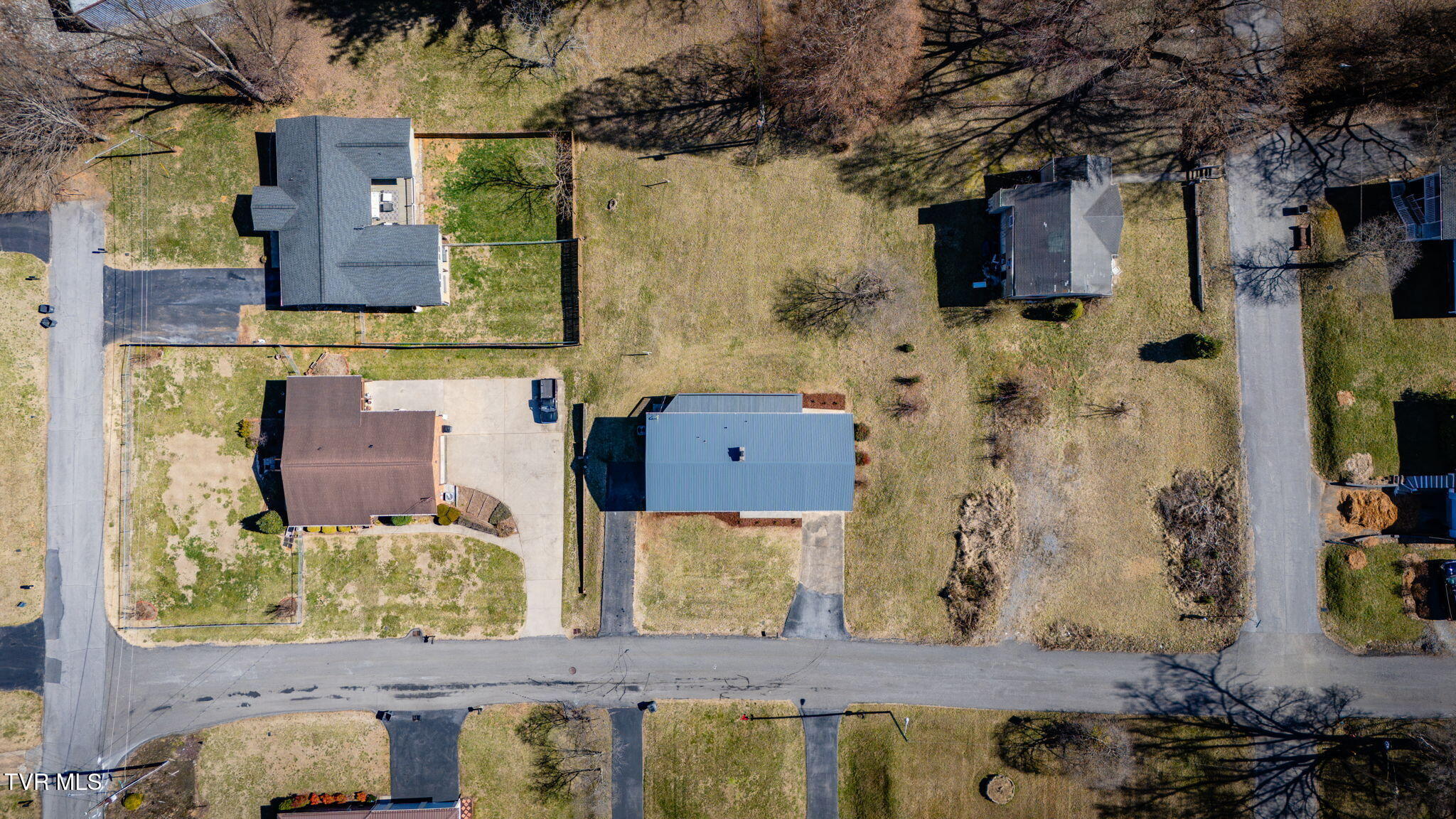 805 Rogan Street Kingsport, TN 37660 - Photo 34 of 38 1000023532