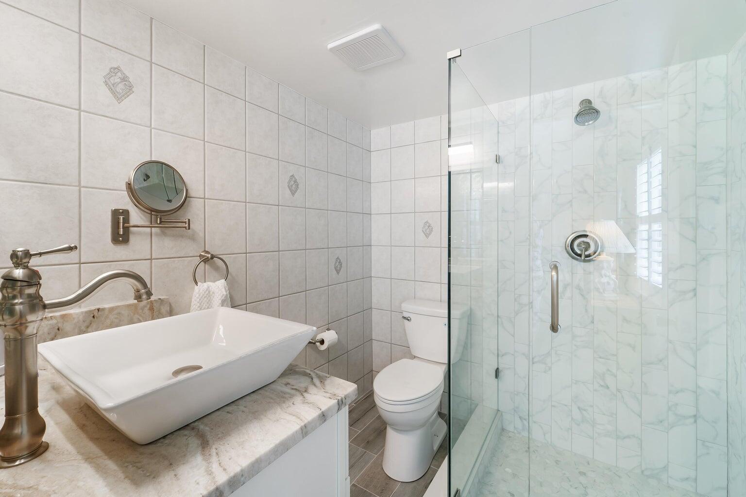 717 Highway 1, Unit 505 Jupiter, FL 33477 - Photo 24 of 48 BATHROOM