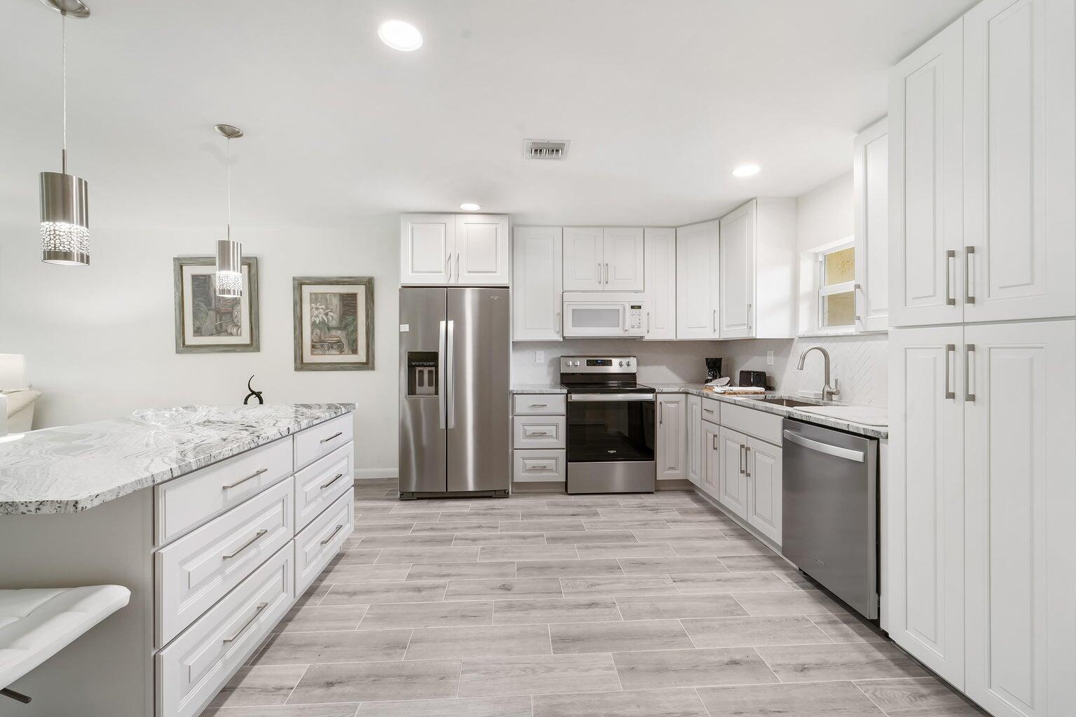 717 Highway 1, Unit 505 Jupiter, FL 33477 - Photo 10 of 48 KITCHEN 2