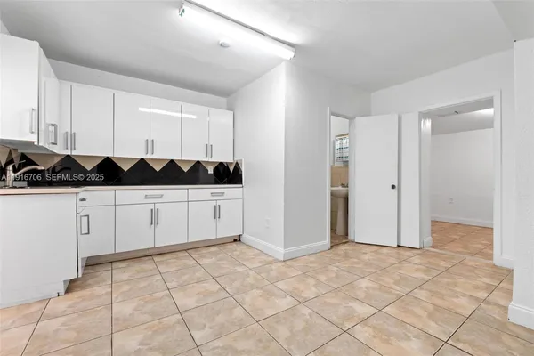 $675,000 | 2262 Northwest 4th Street, Miami, FL 33125