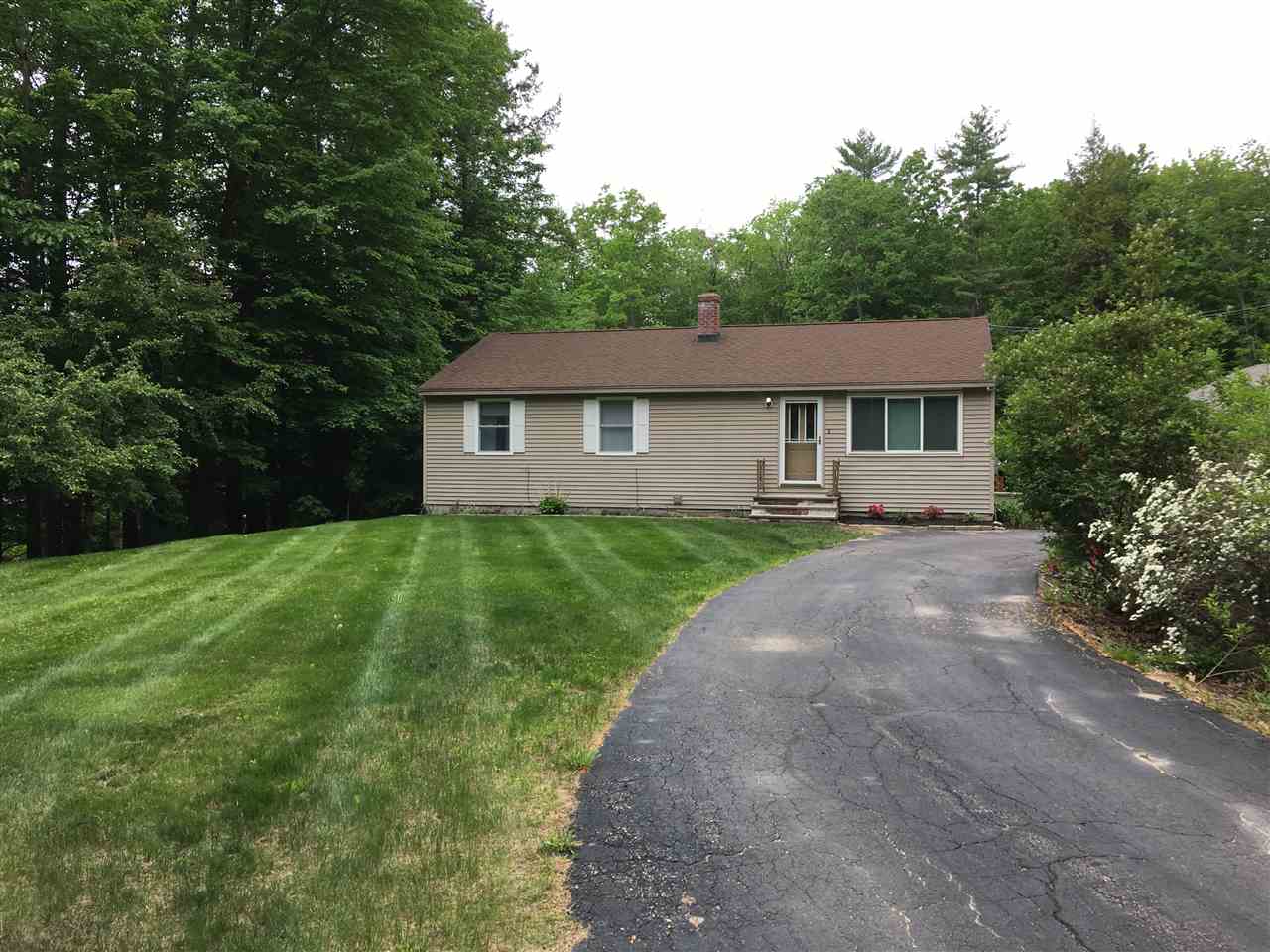 40 Dodge Cross Road Farmington, NH 03835 - Photo 1 of 16