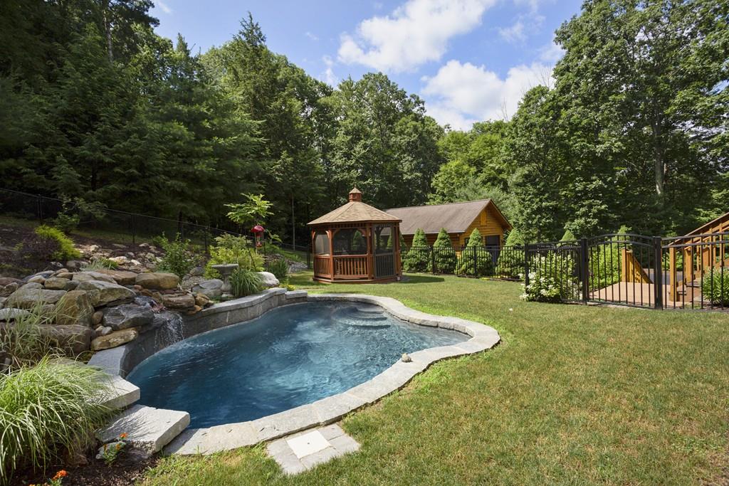 50 George Loomis Road Southwick, MA 01077 - Photo 27 of 32 Gallery Image 27