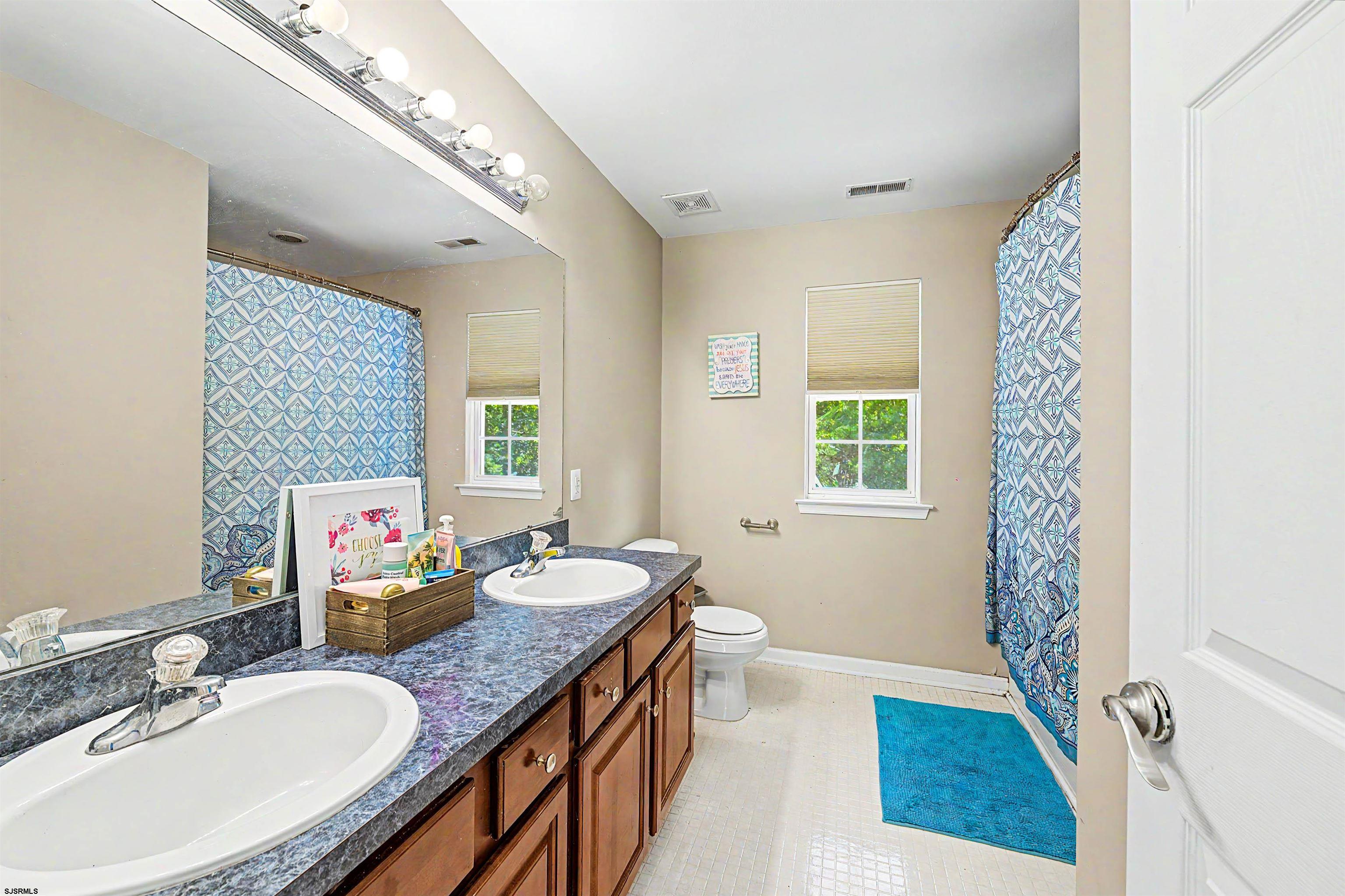 7 Equestrian Road Egg Harbor Township, NJ 08234 - Photo 21 of 39