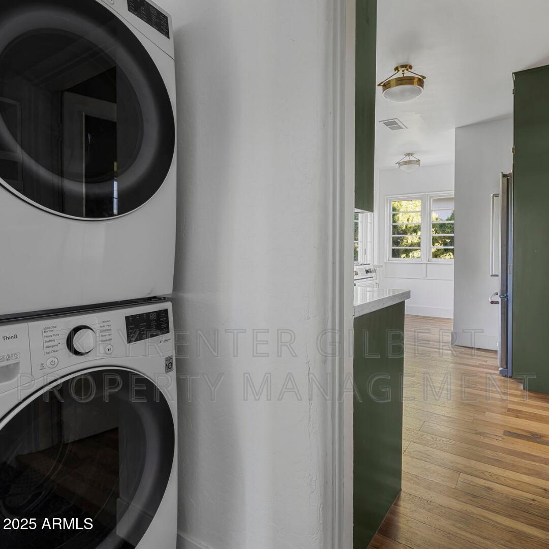 653 North Robson Mesa, AZ 85201 - Photo 25 of 31 14