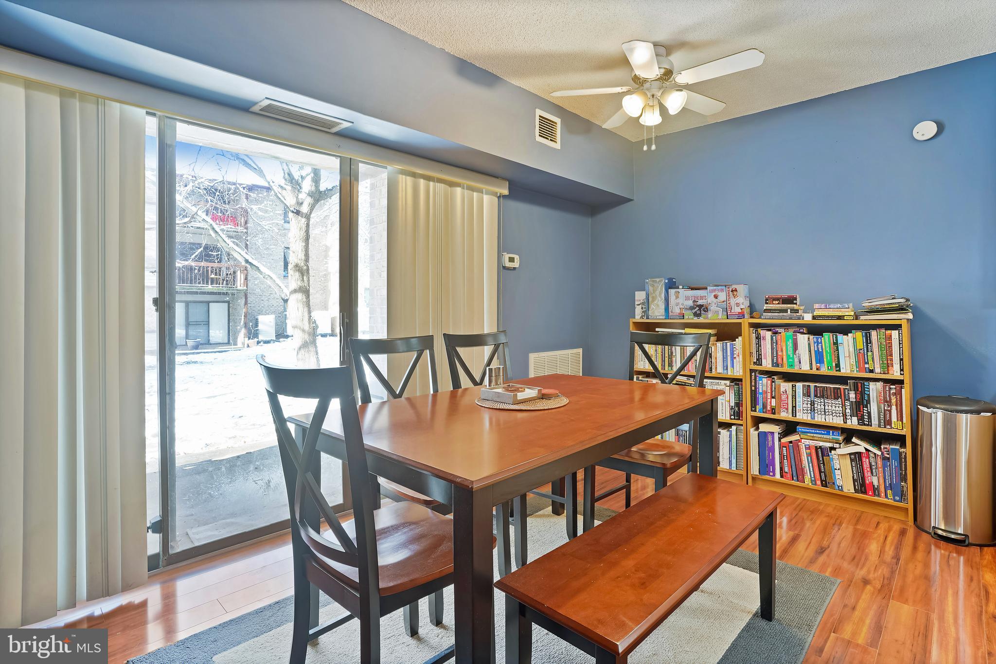 2236 Castle Rock Square, Unit 1B Reston, VA 20191 - Photo 8 of 24 Gallery Image 8