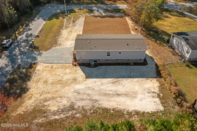 $249,900 | 300 North Red Maple Court, Swansboro, NC 28584