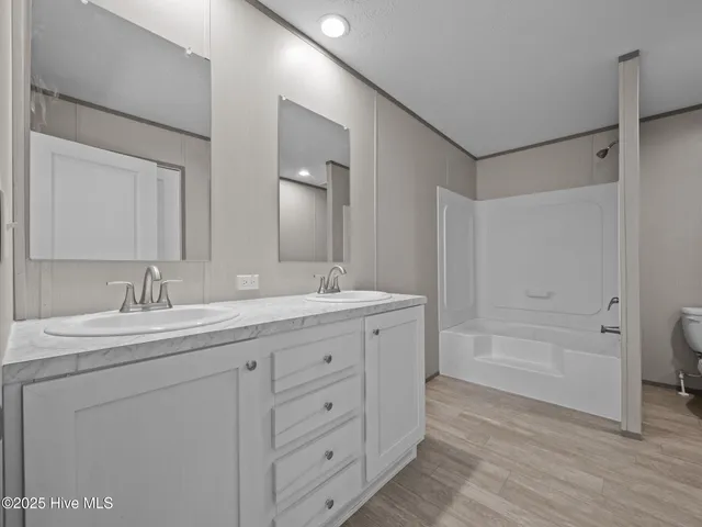 $249,900 | 300 North Red Maple Court, Swansboro, NC 28584