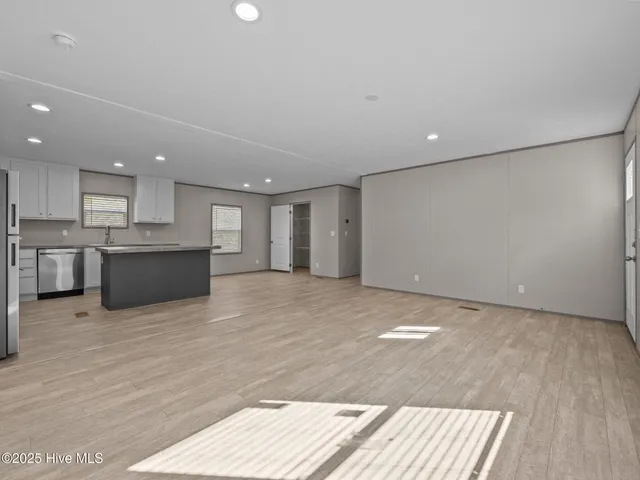 $249,900 | 300 North Red Maple Court, Swansboro, NC 28584