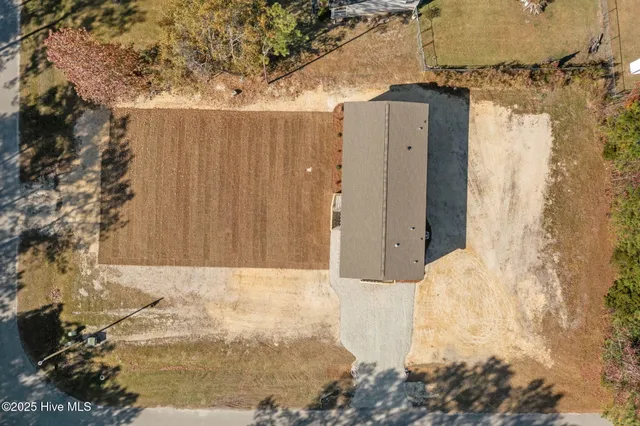 $249,900 | 300 North Red Maple Court, Swansboro, NC 28584