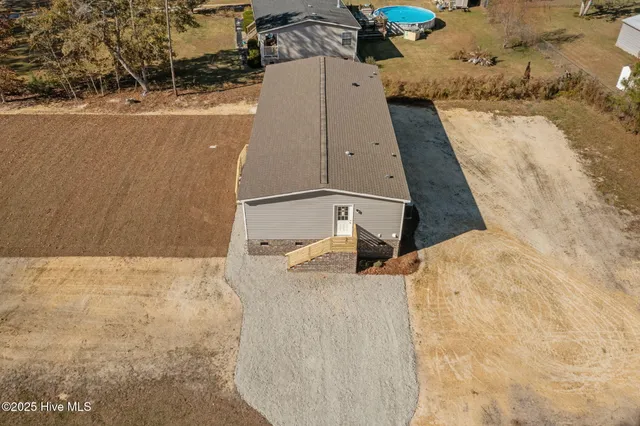 $249,900 | 300 North Red Maple Court, Swansboro, NC 28584