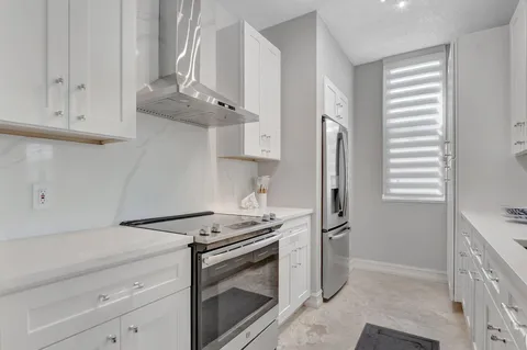 $10,000 | 3606 South Ocean Boulevard, Unit 108, Highland Beach, FL 33487