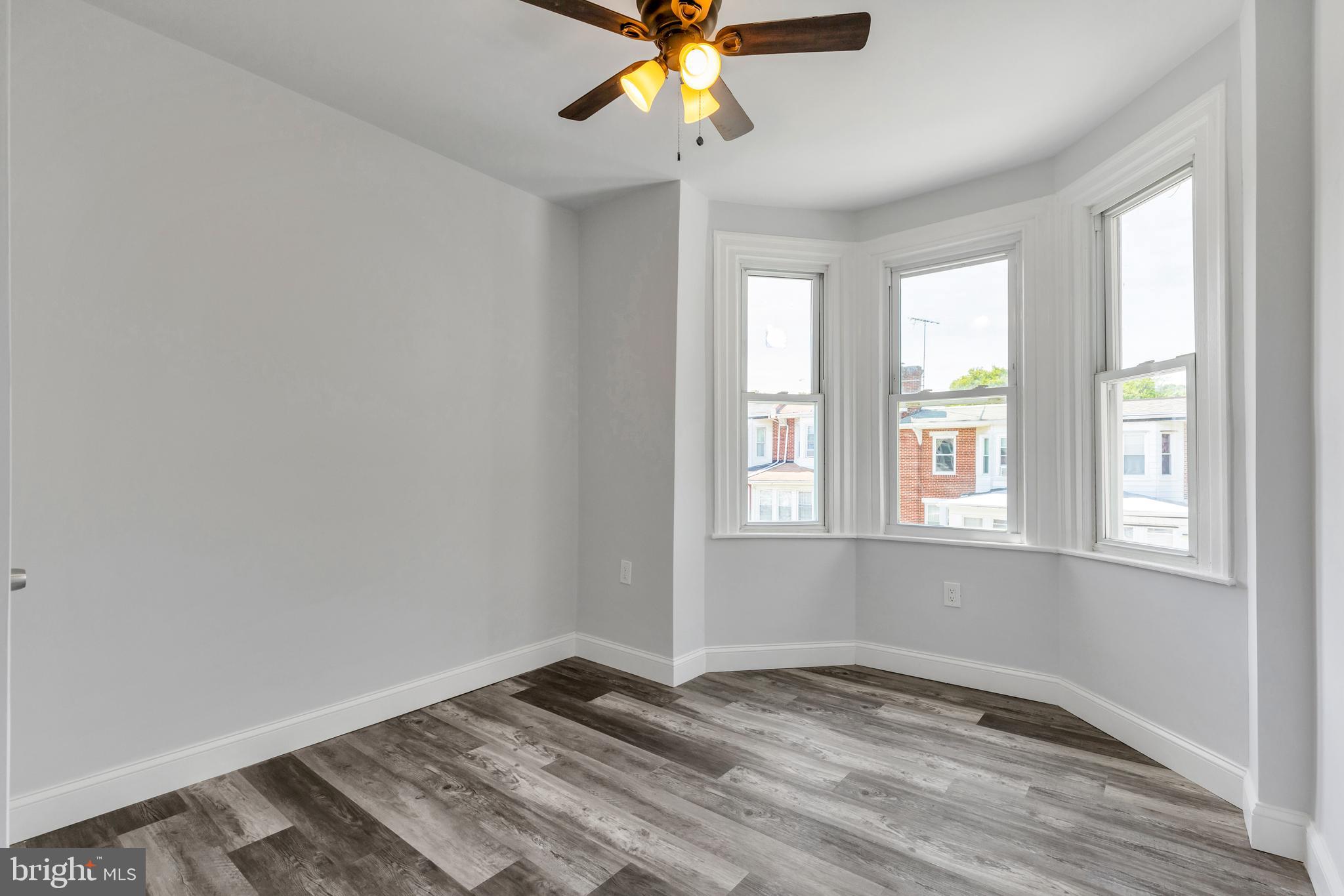 53 Sunshine Road Upper Darby, PA 19082 - Photo 16 of 30