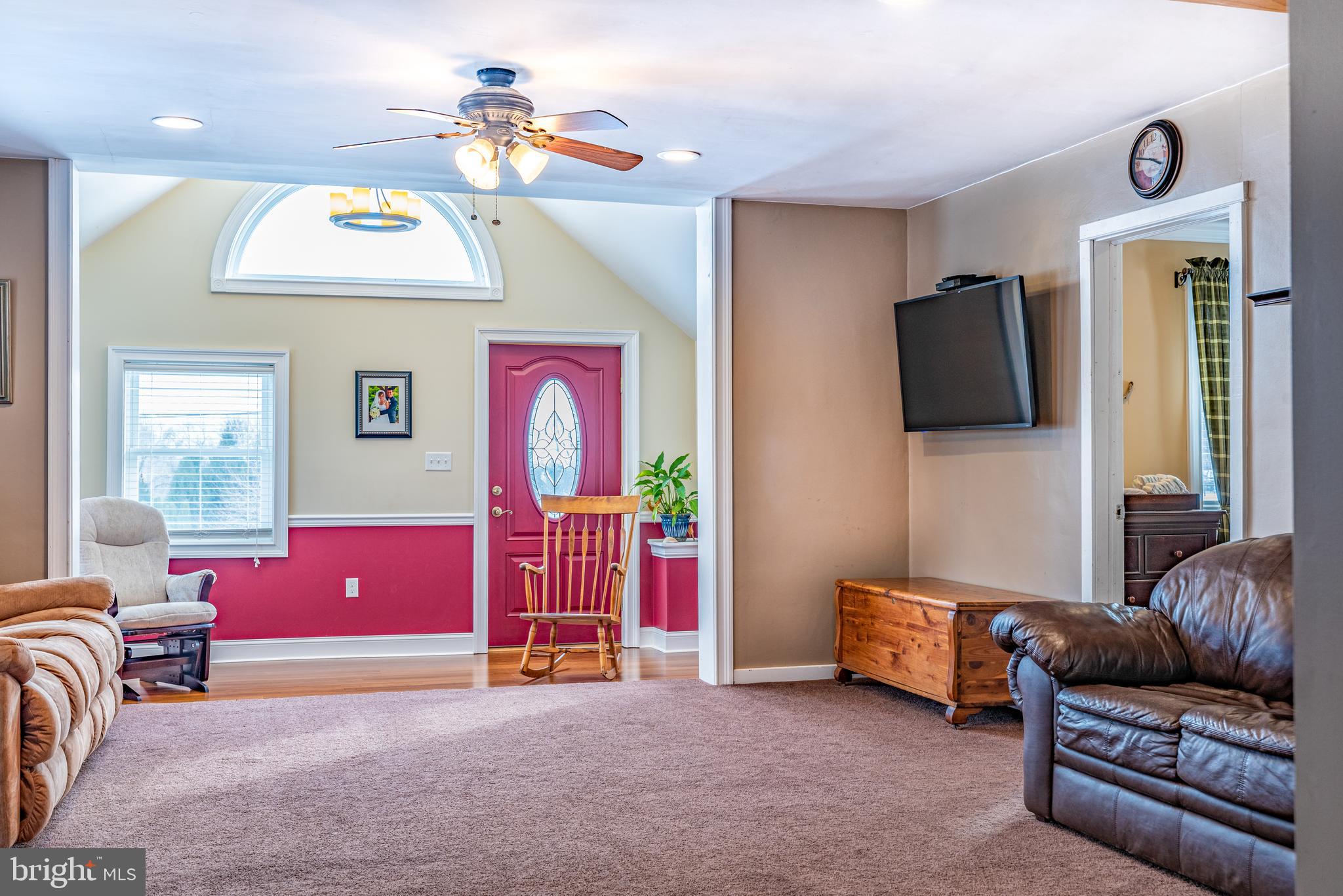 1349 State Road Coopersburg, PA 18036 - Photo 13 of 38 Gallery Image 13