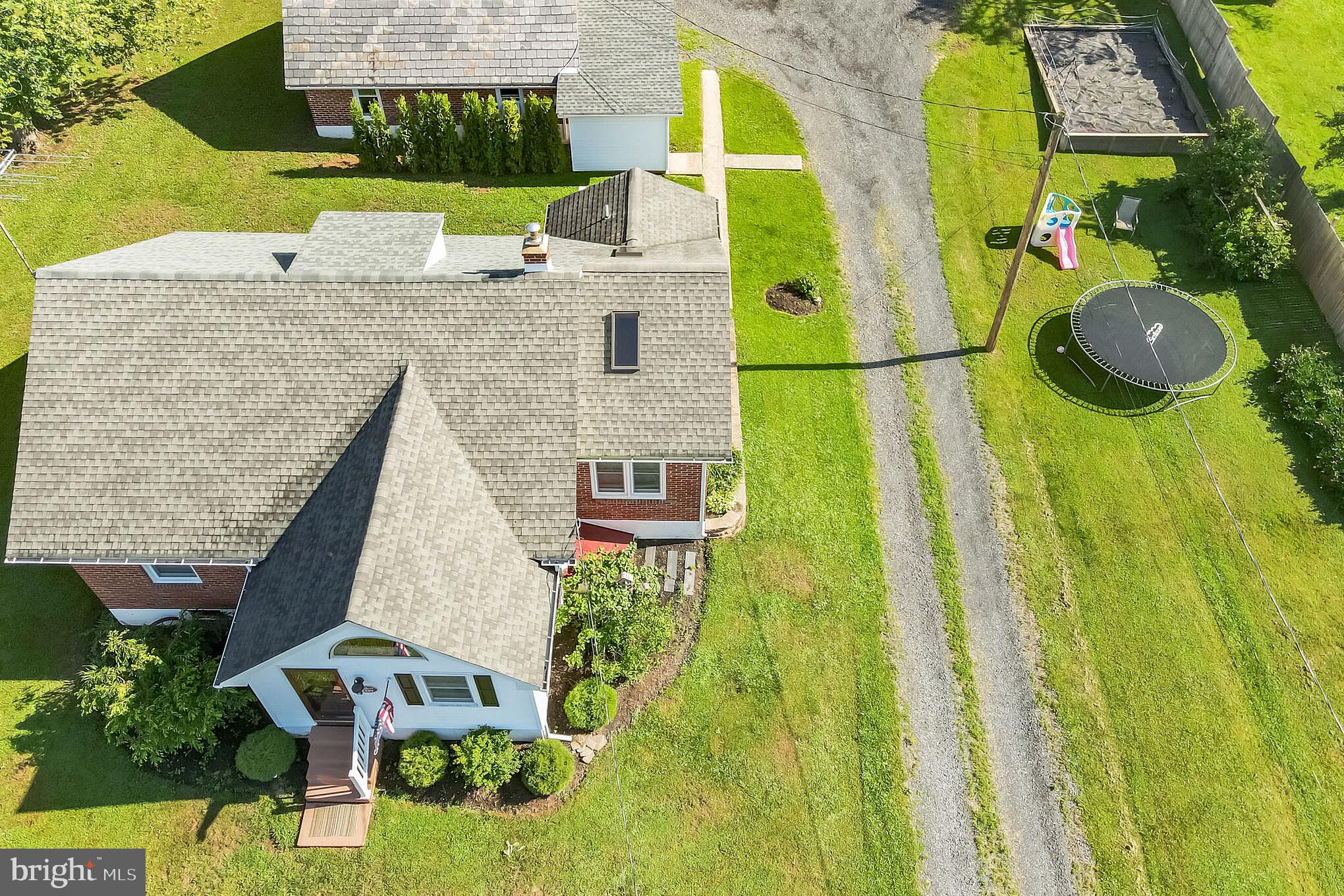 1349 State Road Coopersburg, PA 18036 - Photo 6 of 38 Gallery Image 6