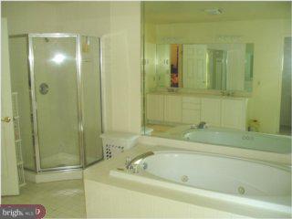 280 Fresh Ponds Road North Brunswick, NJ 08902 - Photo 6 of 6 Gallery Image 6