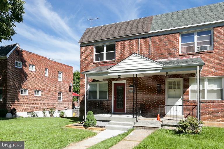 3809 Midheights Road Baltimore, MD 21215 - Photo 2 of 29 Exterior (Front)