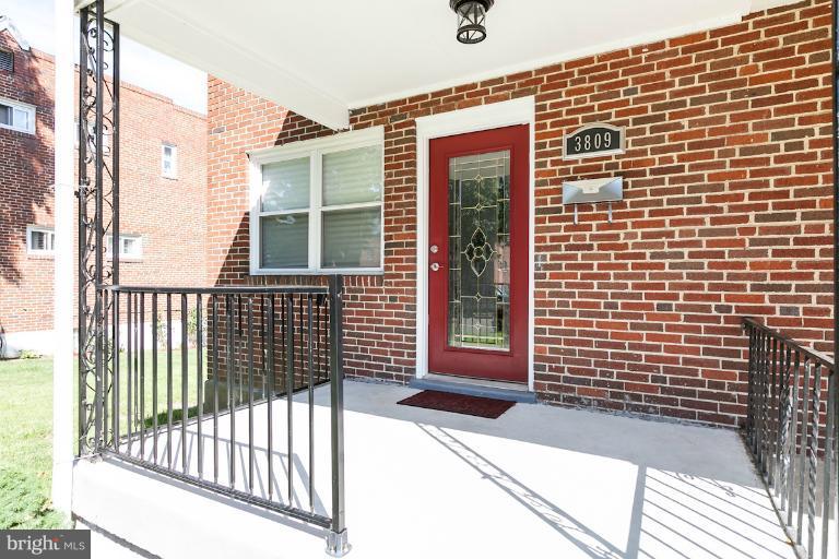 3809 Midheights Road Baltimore, MD 21215 - Photo 13 of 29 Exterior (Front)