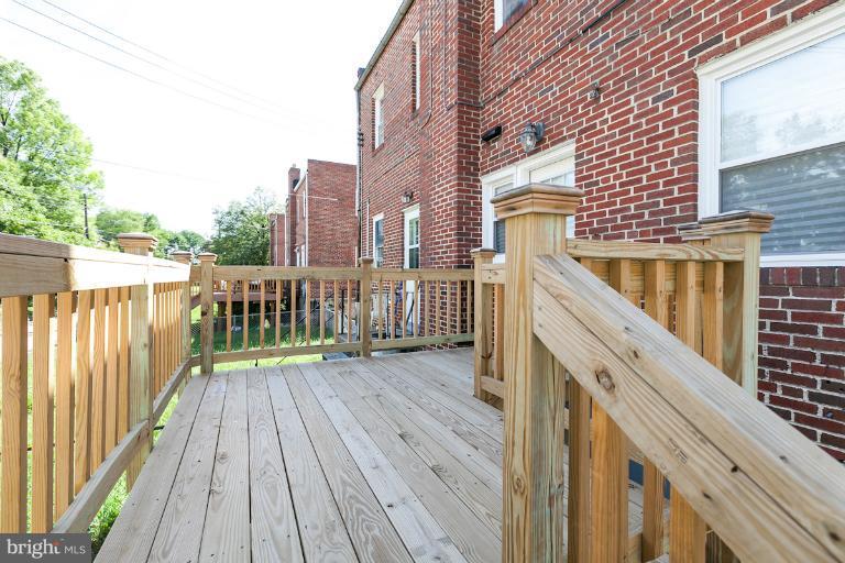 3809 Midheights Road Baltimore, MD 21215 - Photo 5 of 29 Exterior (Rear)