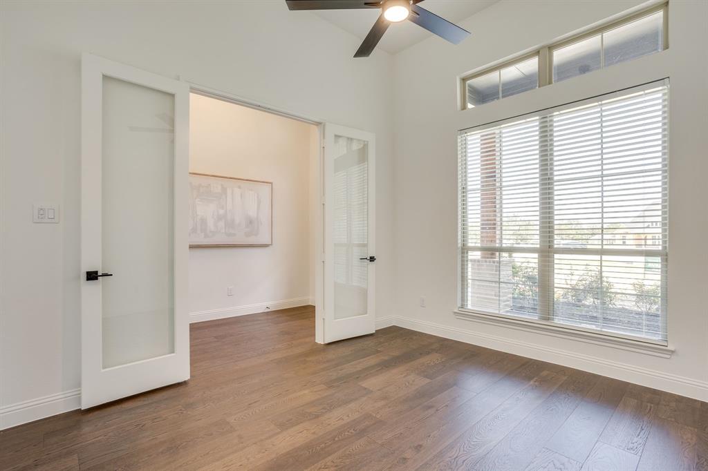 608 Tay Tay Way Springtown, TX 76082 - Photo 4 of 40 Gallery Image 4