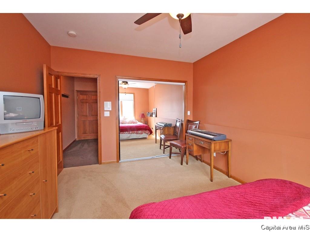 62 West Fairview Lane Springfield, IL 62711 - Photo 17 of 36 Gallery Image 17