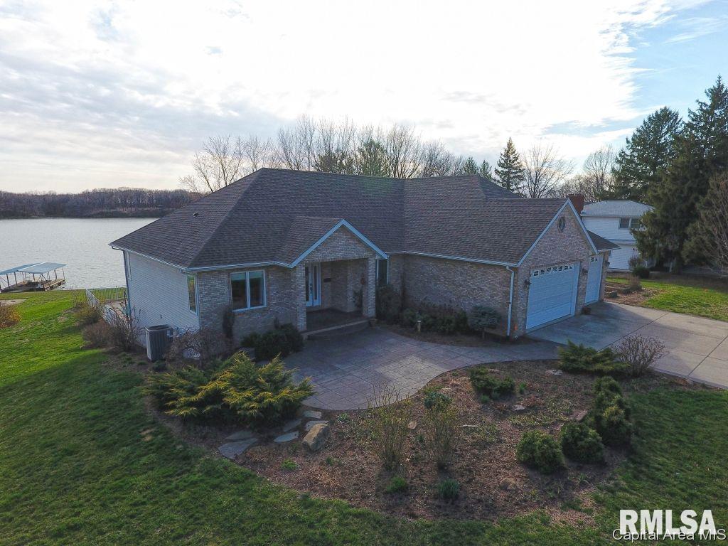 62 West Fairview Lane Springfield, IL 62711 - Photo 2 of 36 Gallery Image 2