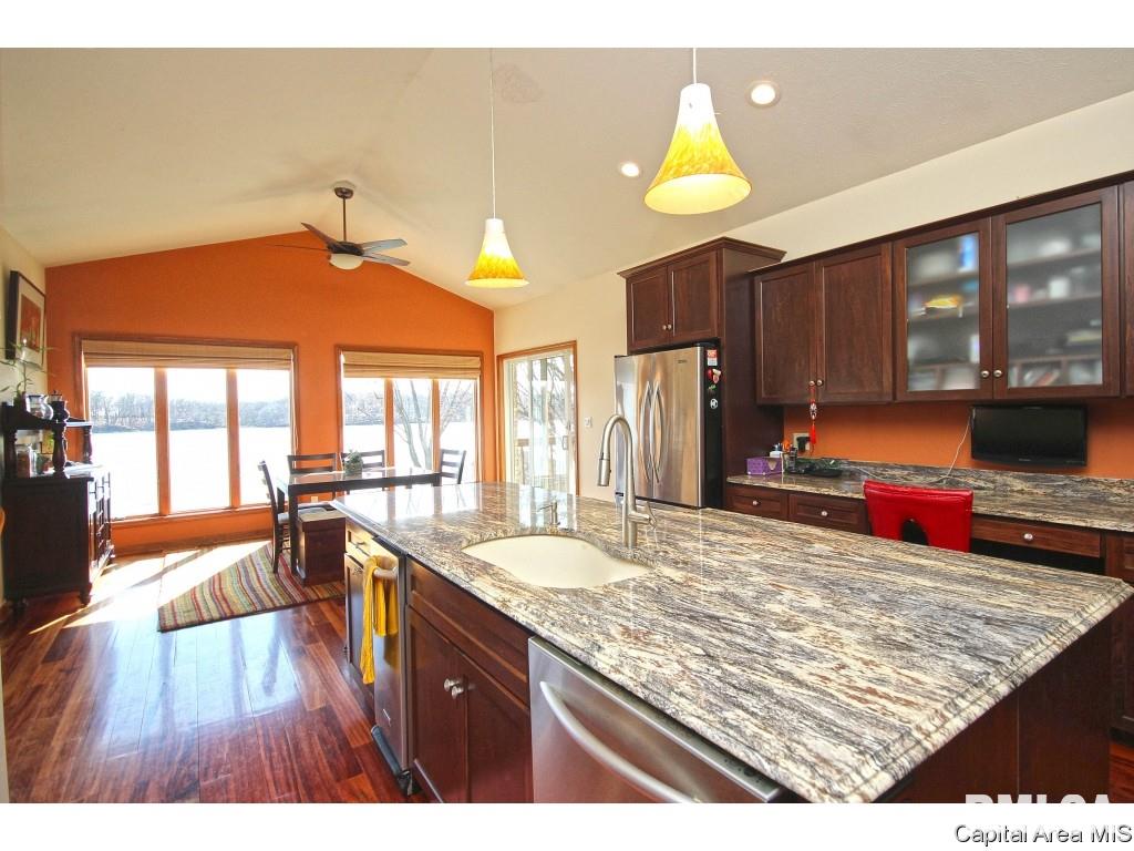 62 West Fairview Lane Springfield, IL 62711 - Photo 6 of 36 Gallery Image 6